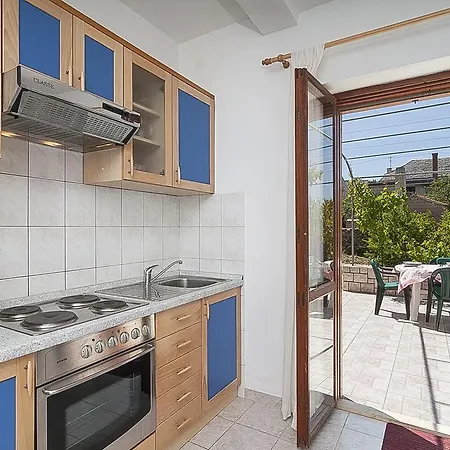 Jurica Apartment